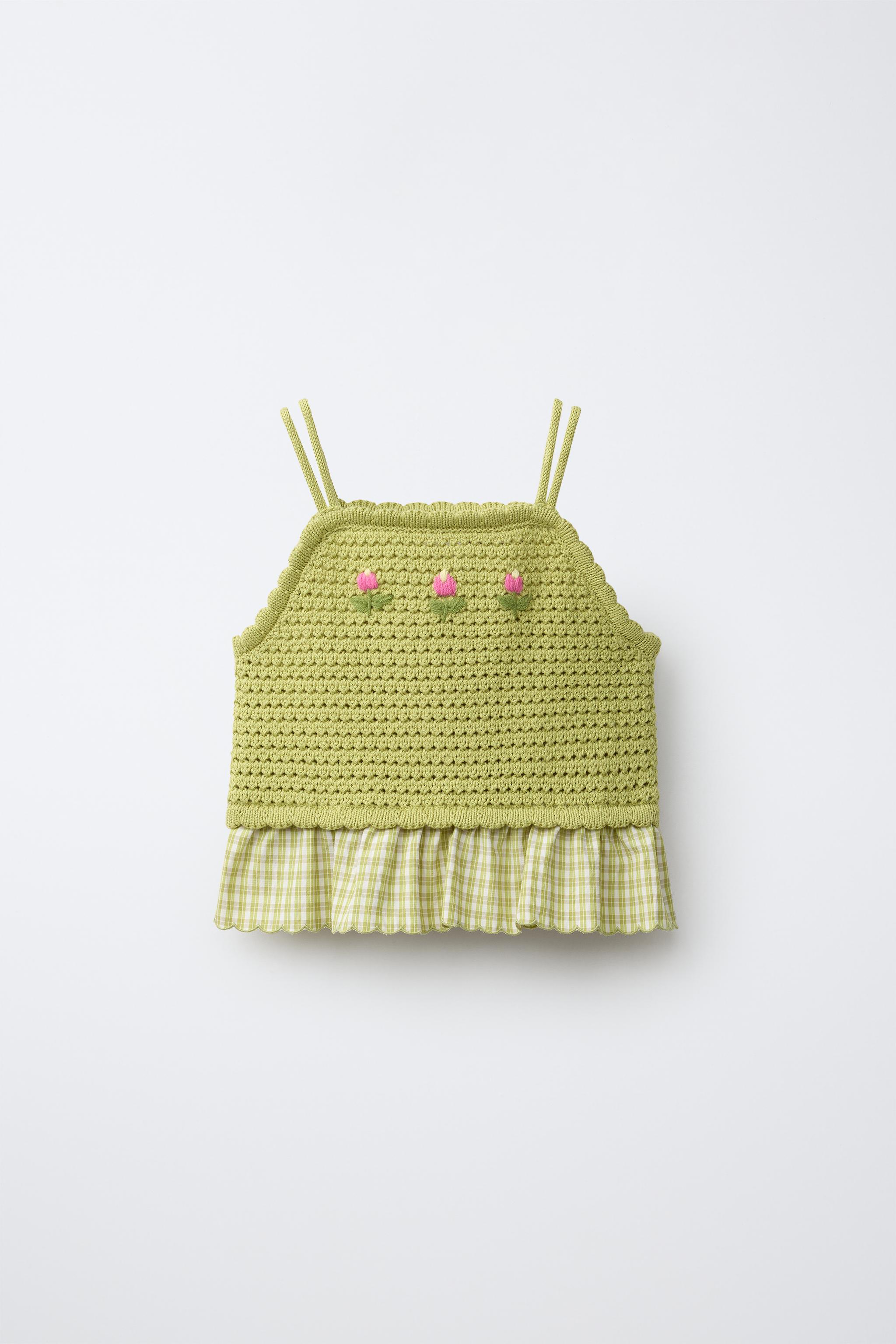 COMBINED GINGHAM AND EMBROIDERED KNIT TOP
